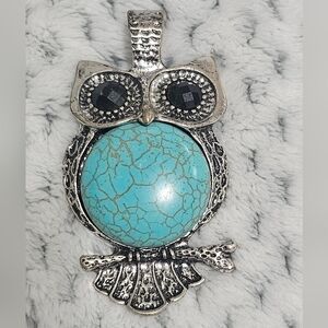 Owl Necklace Pendant- NWOT